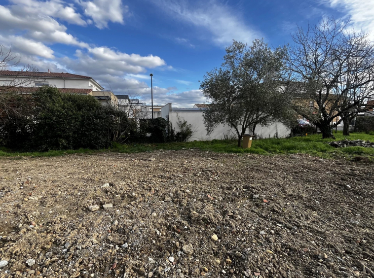 CUGNAUX - TERRAIN 315 M2