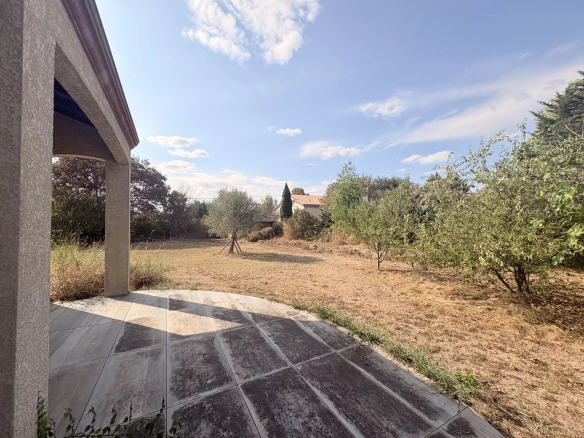 Location maison T6 La Salvetat Saint Gilles
