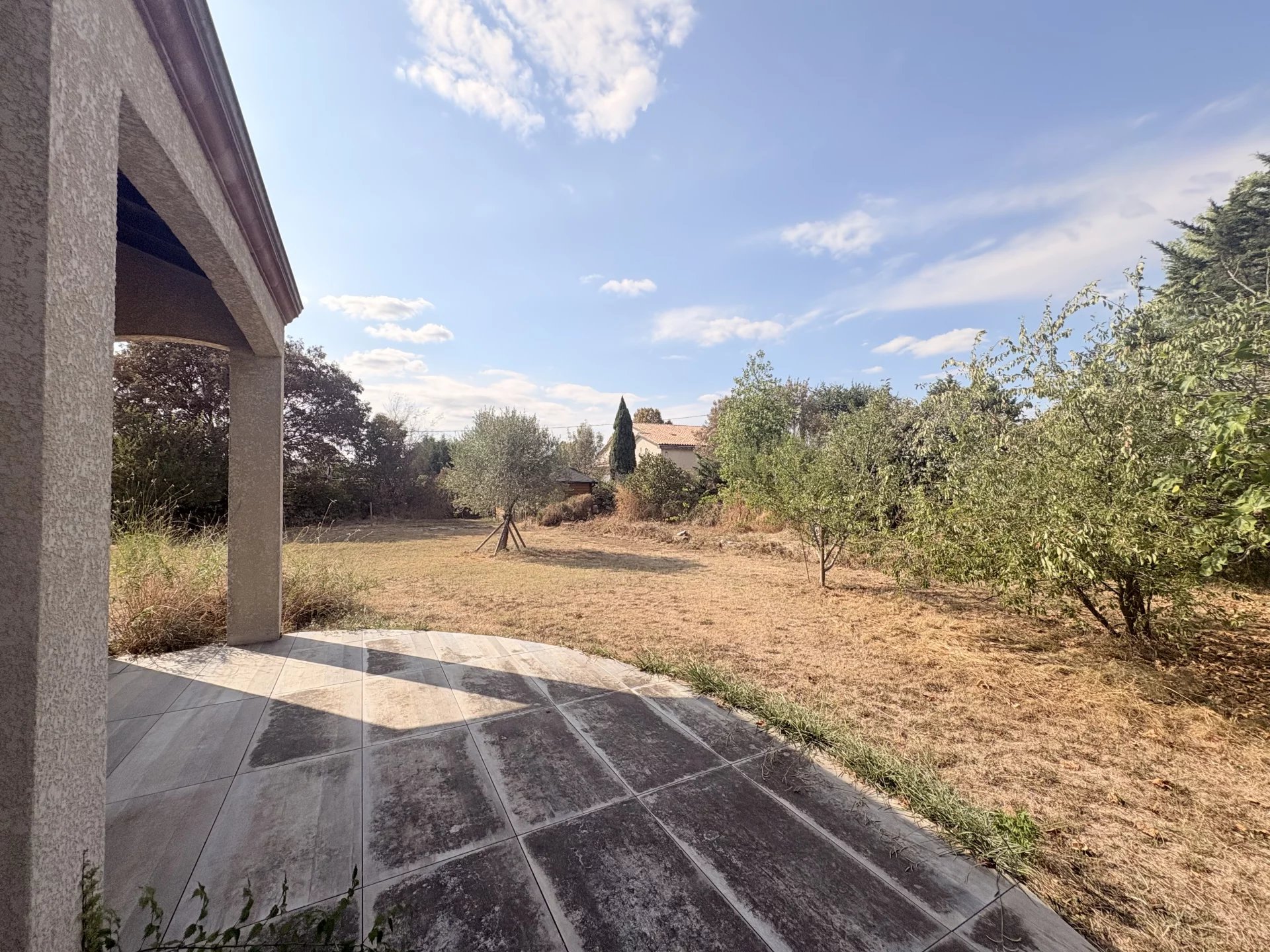 Location maison T6 La Salvetat Saint Gilles