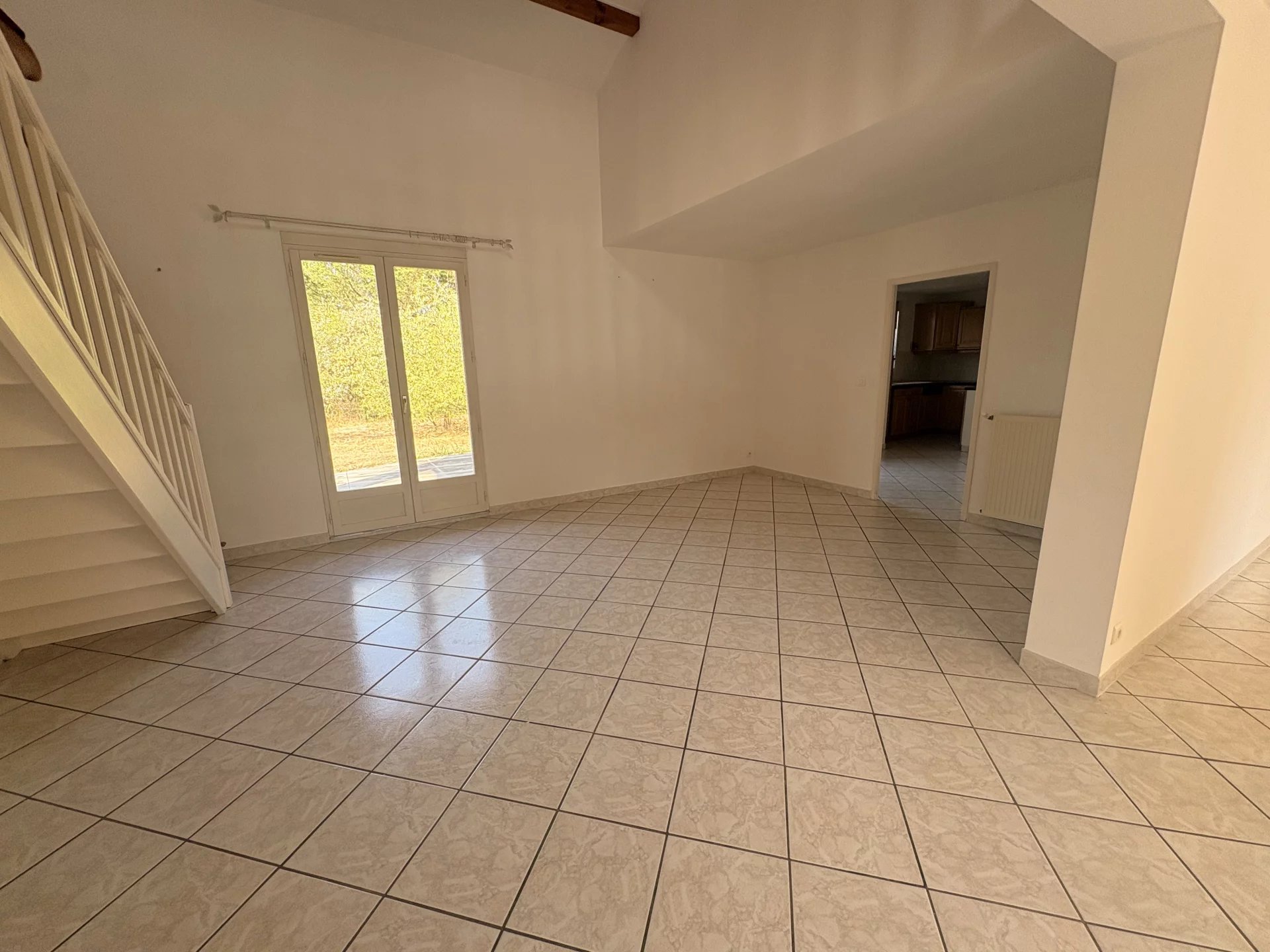 Location maison T6 La Salvetat Saint Gilles