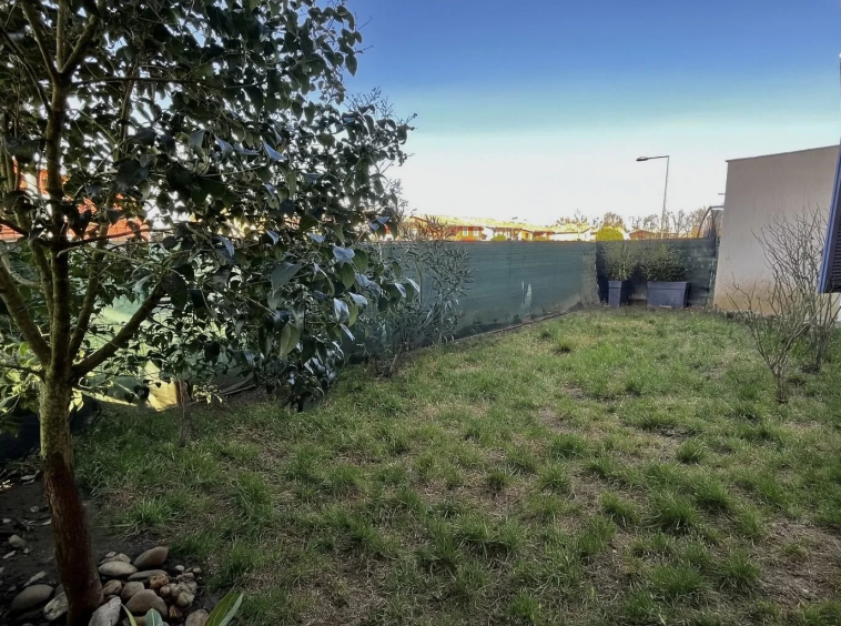 LA SALVETAT SAINT GILLES - APPARTEMENT T3