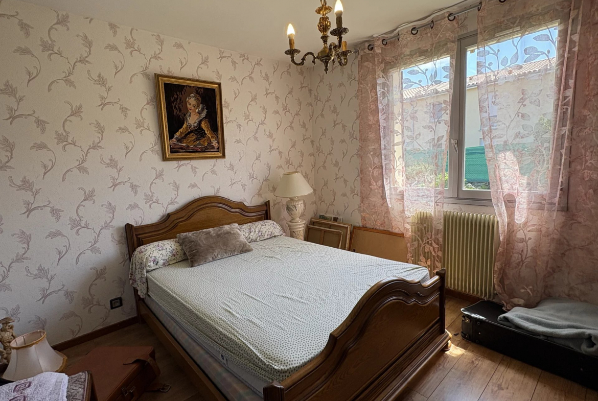 LA SALVETAT SAINT GILLES - MAISON  T4