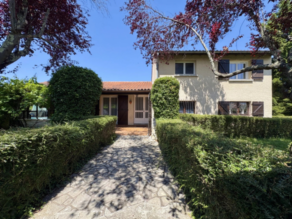 LA SALVETAT SAINT-GILLES - MAISON T5/6