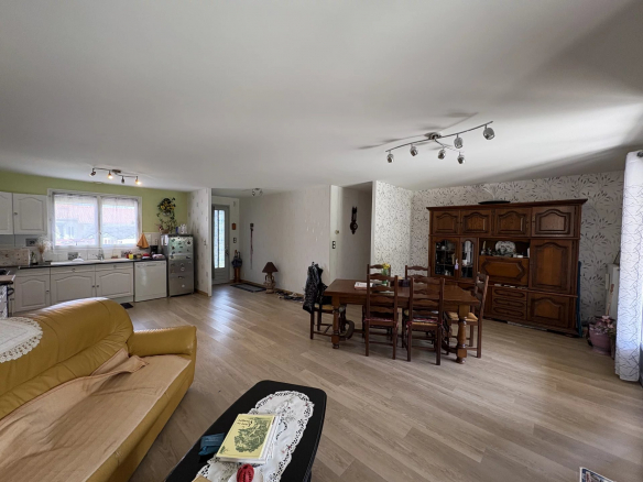 LA SALVETAT SAINT GILLES - MAISON  T4