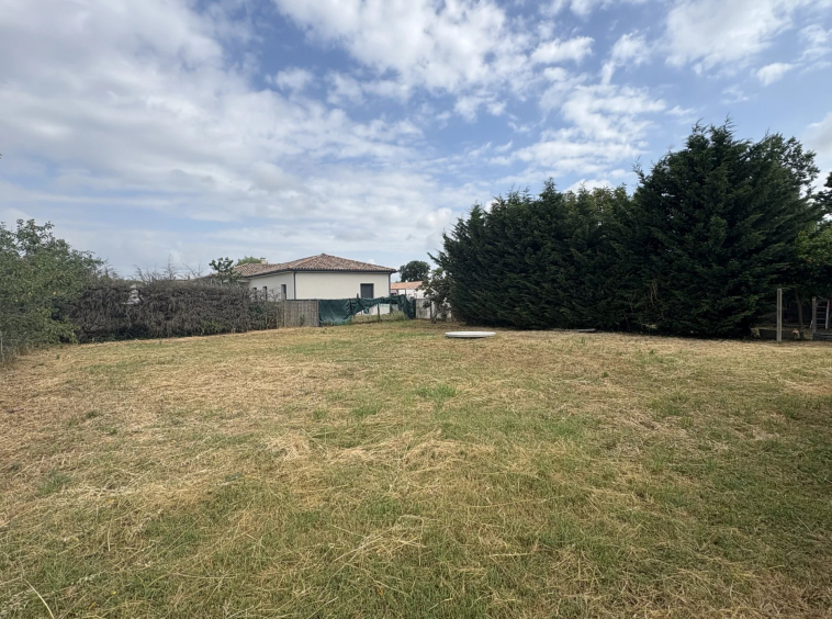 PLAISANCE DU TOUCH - TERRAIN