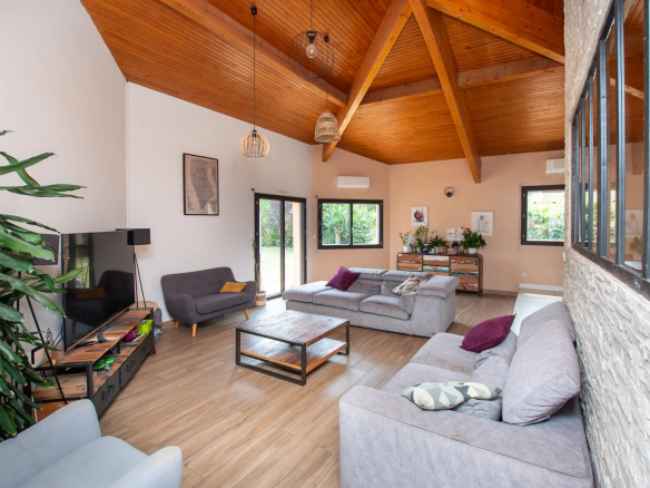 CUGNAUX - MAISON T6/7