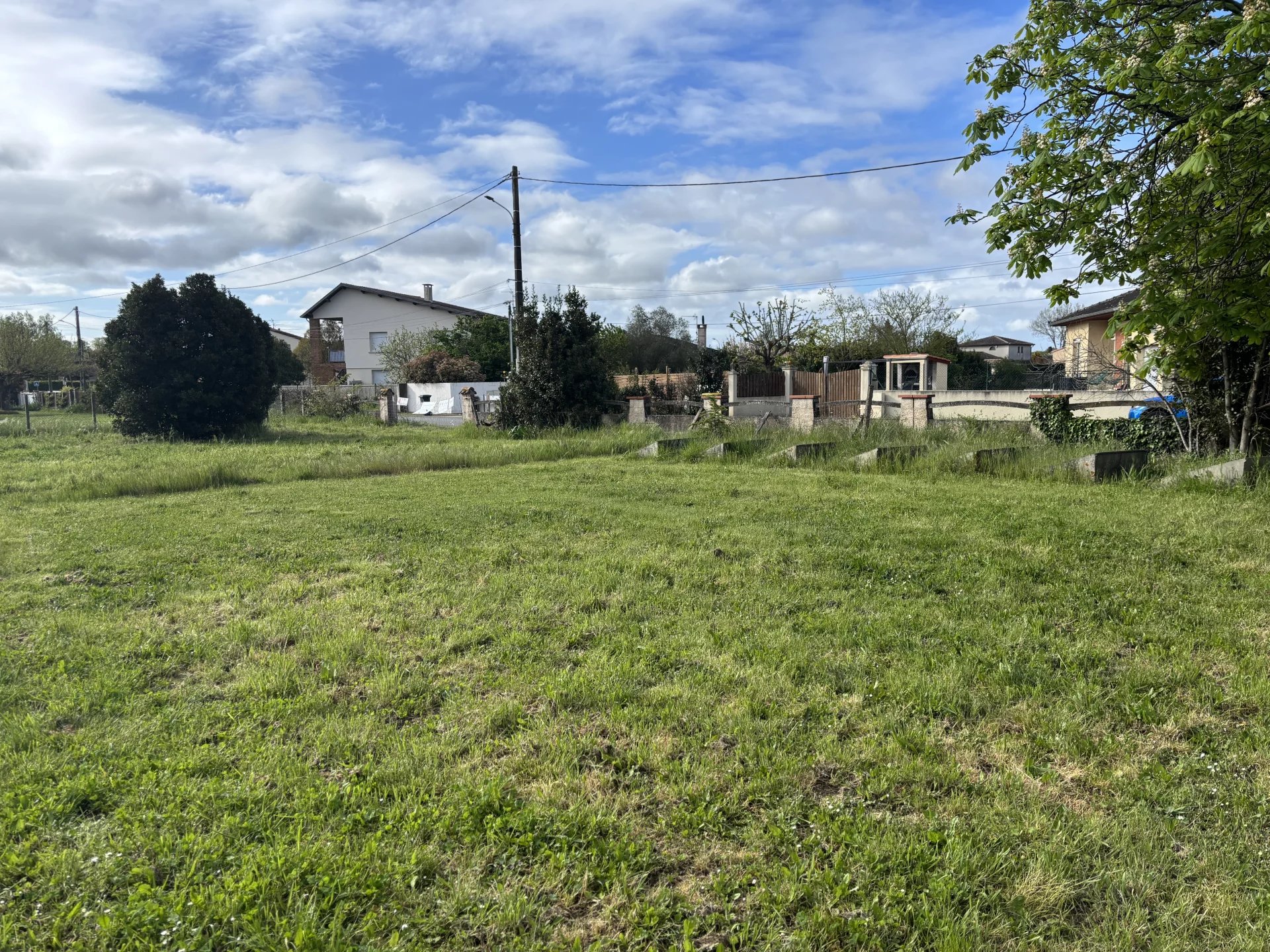 PLAISANCE DU TOUCH - TERRAIN