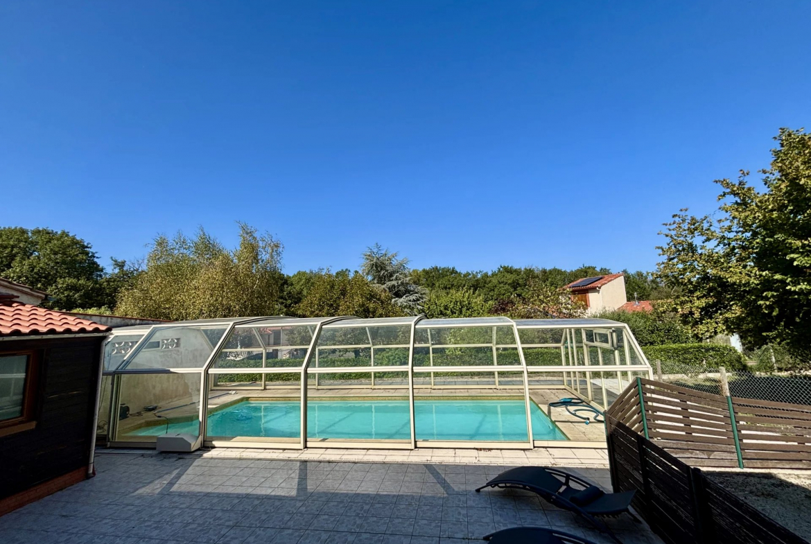 LA SALVETAT-SAINT-GILLES - MAISON T5/6