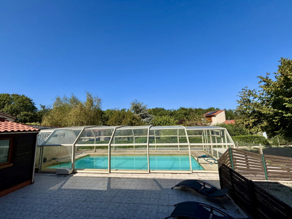 LA SALVETAT-SAINT-GILLES - MAISON T5/6