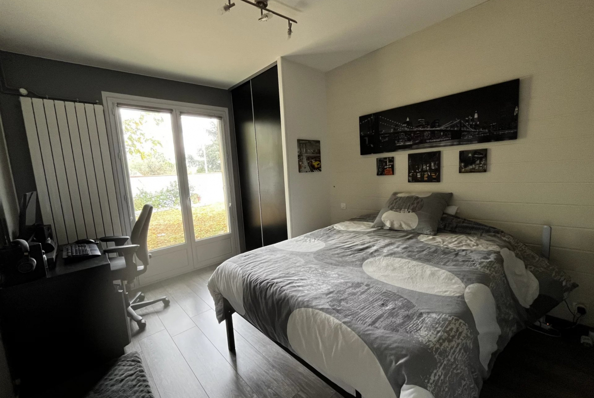 LA SALVETAT SAINT GILLES - MAISON  T4