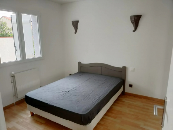 Location Maison T5 meublée - Salvetat st Gilles