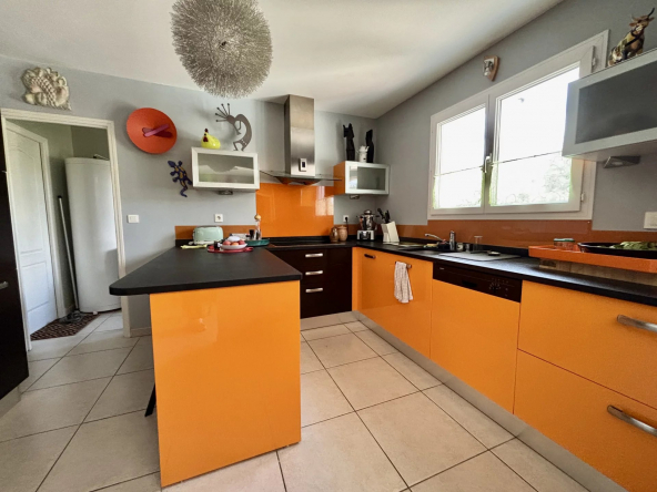 LA SALVETAT-SAINT-GILLES MAISON T6