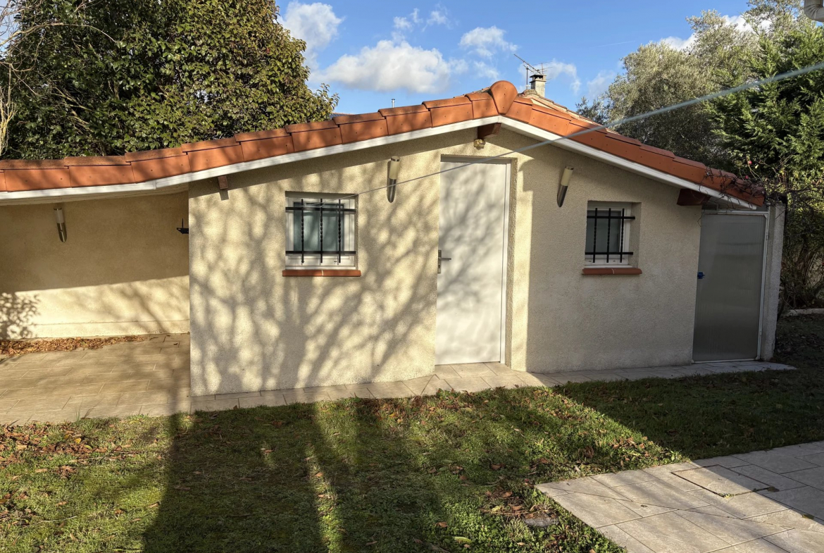 Location Maison T5 meublée - Salvetat st Gilles