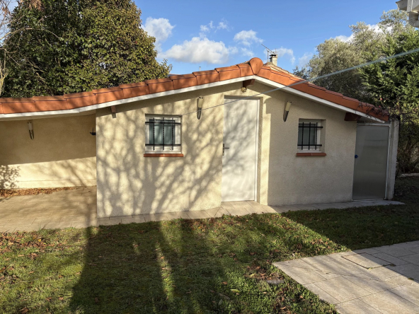 Location Maison T5 meublée - Salvetat st Gilles