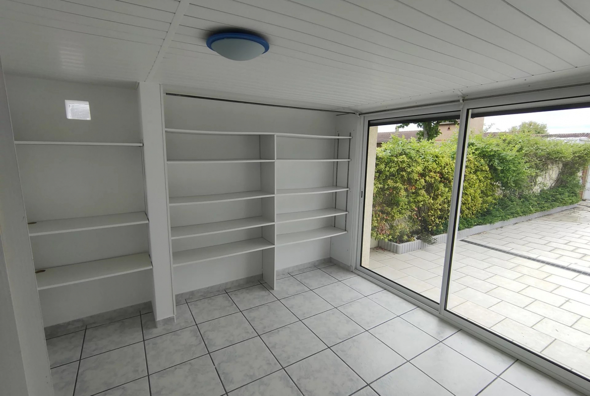 Location Maison T5 meublée - Salvetat st Gilles