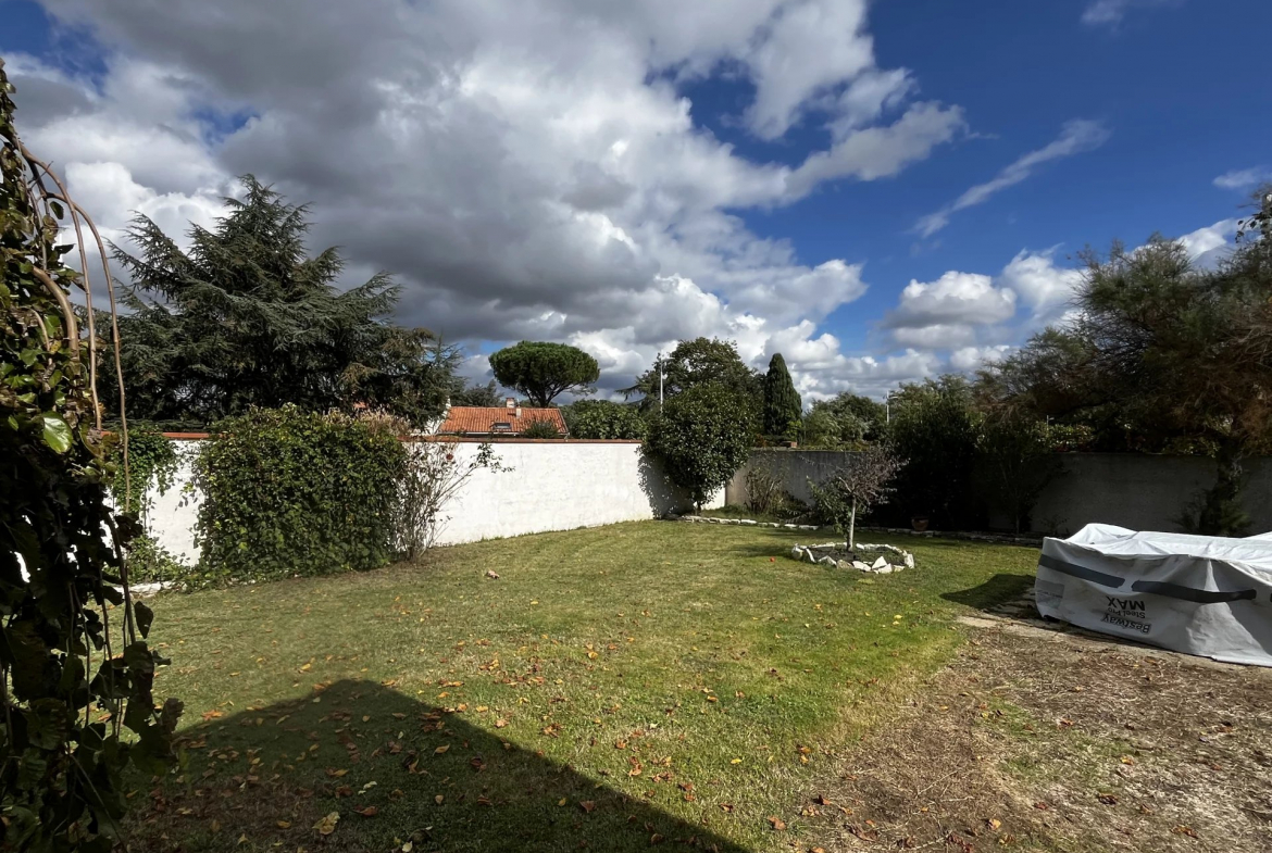 LA SALVETAT SAINT GILLES - MAISON  T4