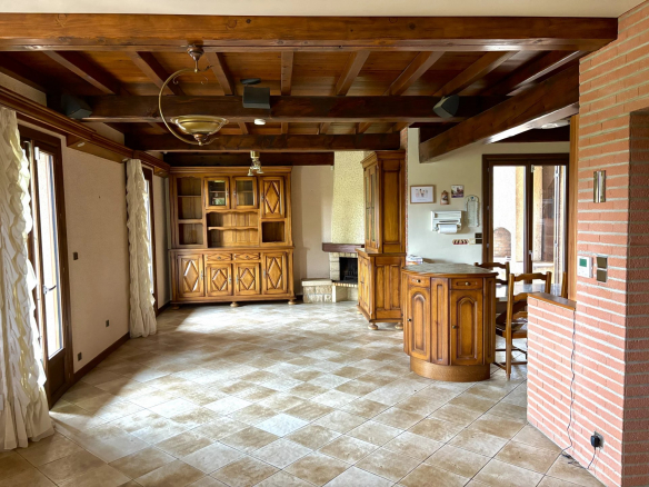 LA SALVETAT-SAINT-GILLES - MAISON T5/6