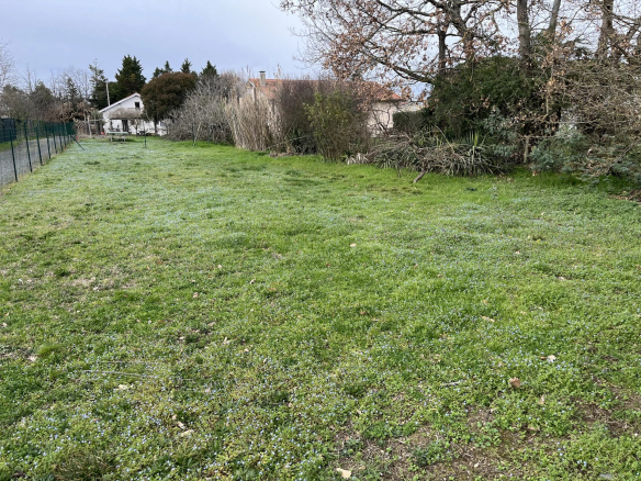 PLAISANCE DU TOUCH - TERRAIN 717 m2