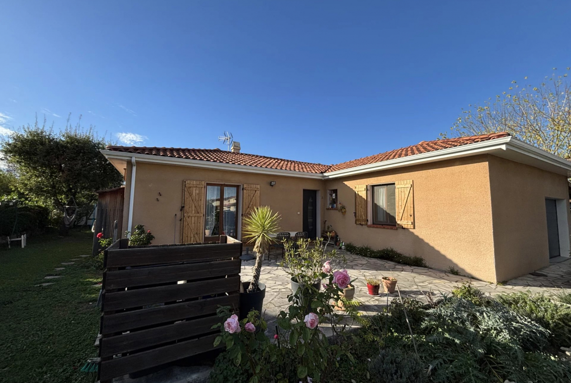 LA SALVETAT SAINT GILLES - MAISON T4 CENTRE VILLE