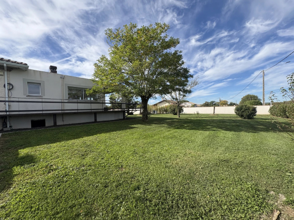 FONTENILLES - MAISON T4/5