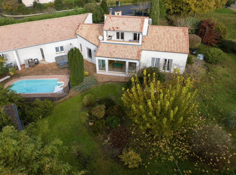 PLAISANCE-DU-TOUCH - MAISON T6/T7