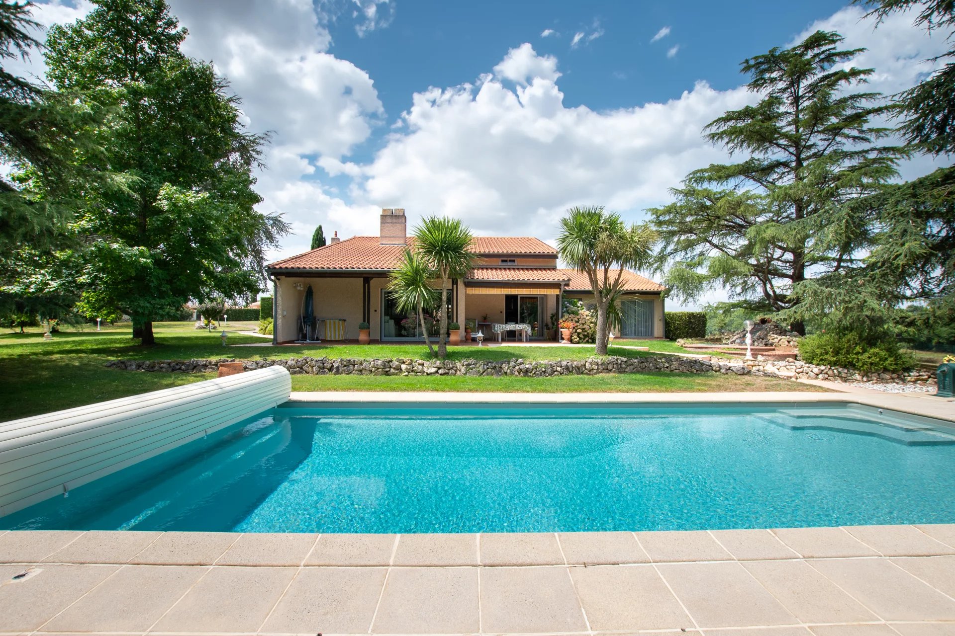 FONTENILLES - MAISON T6