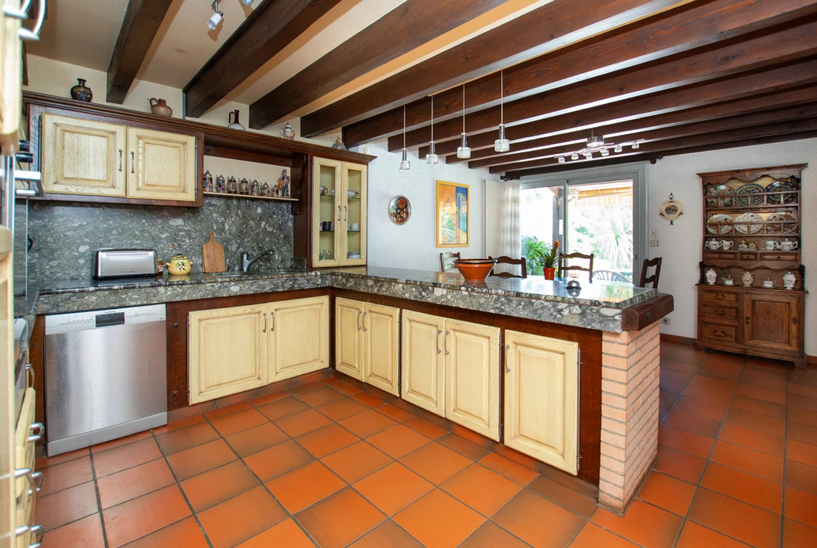 FONTENILLES - MAISON T6