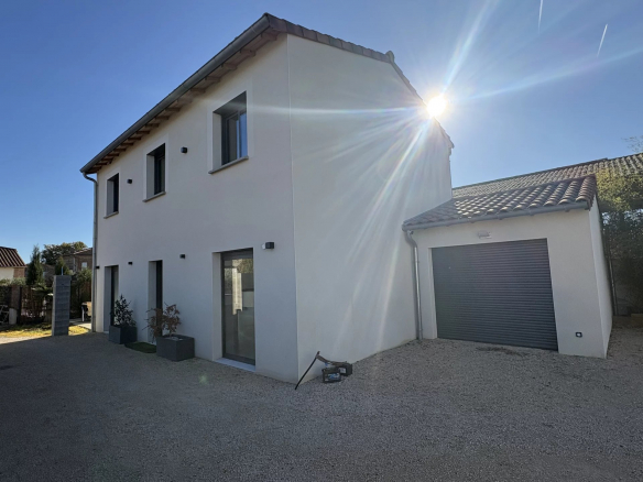 SAINT CLAR DE RIVIERE - MAISON T4