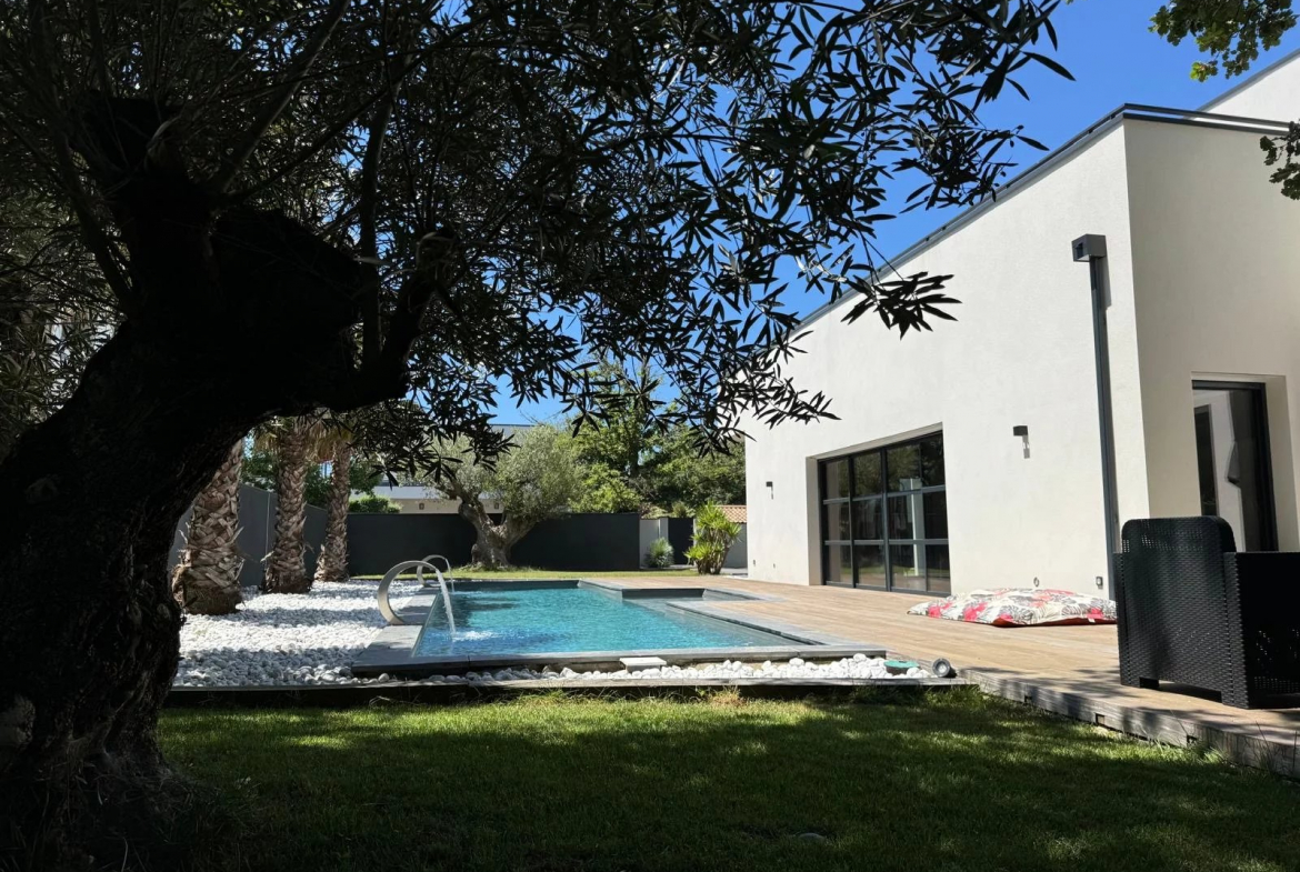 TOURNEFEUILLE - VILLA CONTEMPORAINE T6