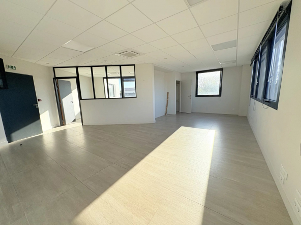 Location bureau - La Salvetat-St-Gilles