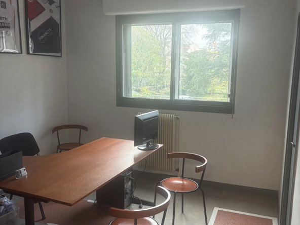 TOULOUSE SAINT-CYPRIEN - APPARTEMENT T3