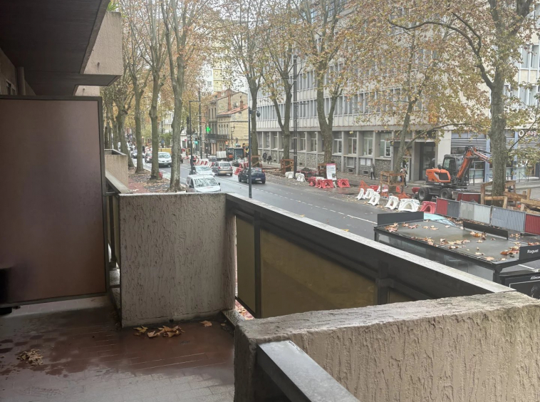 TOULOUSE SAINT-CYPRIEN - APPARTEMENT T3