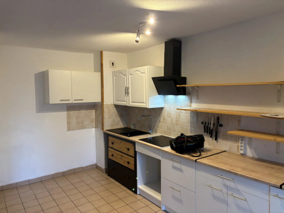 TOURNEFEUILLE - APPARTEMENT T5