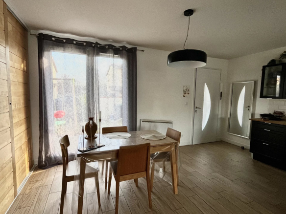 LA SALVETAT ST GILLES - MAISON T4