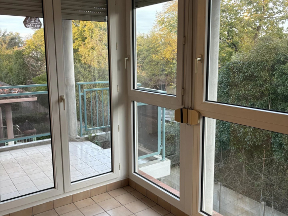 TOURNEFEUILLE - APPARTEMENT T5