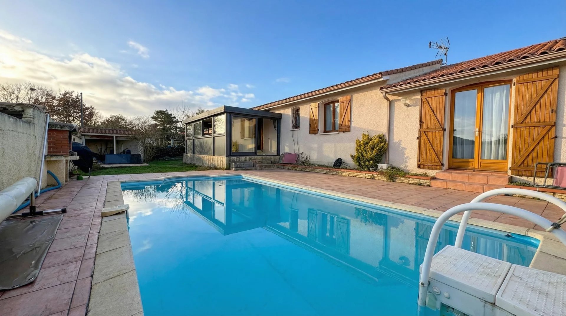 LA SALVETAT SAINT GILLES – MAISON PLAIN-PIED 130 m2 LA SALVETAT SAINT GILLES - MAISON PLAIN-PIED 130 m2