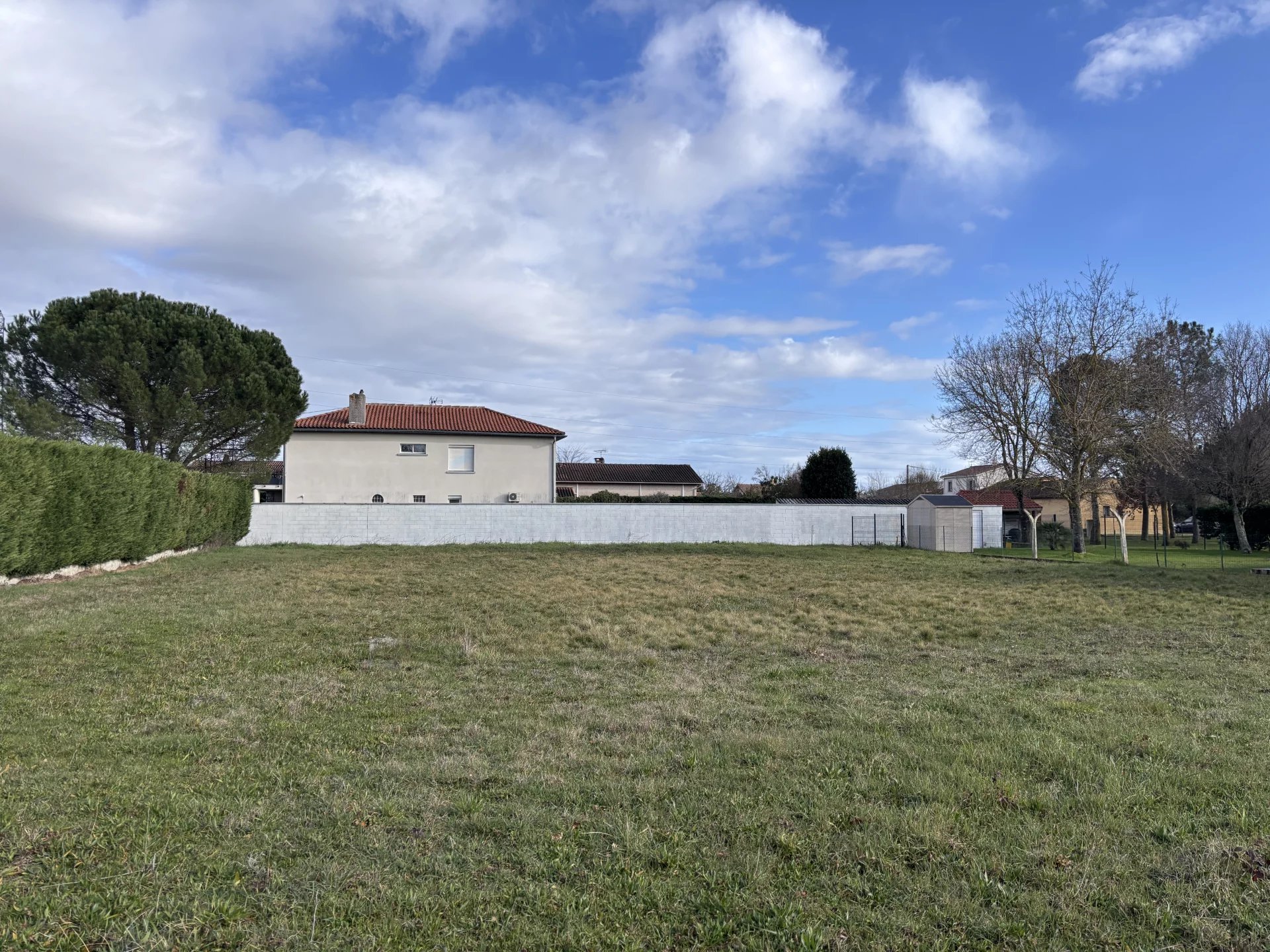 La SALVETAT-SAINT-GILLES - TERRAIN