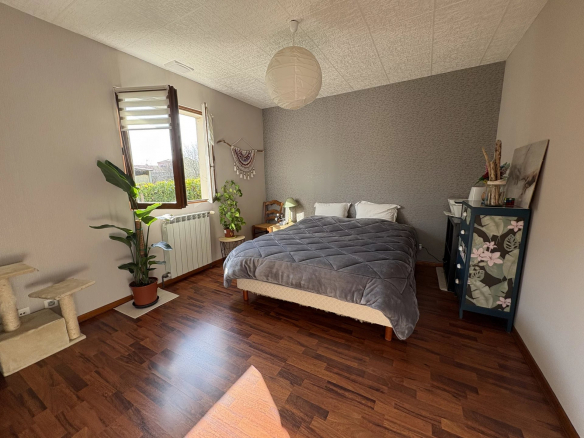 LA SALVETAT-SAINT-GILLES - MAISON T4/5