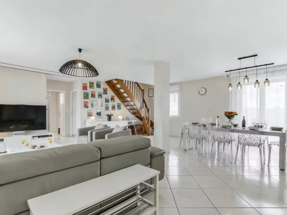 PLAISANCE DU TOUCH - VILLA T7