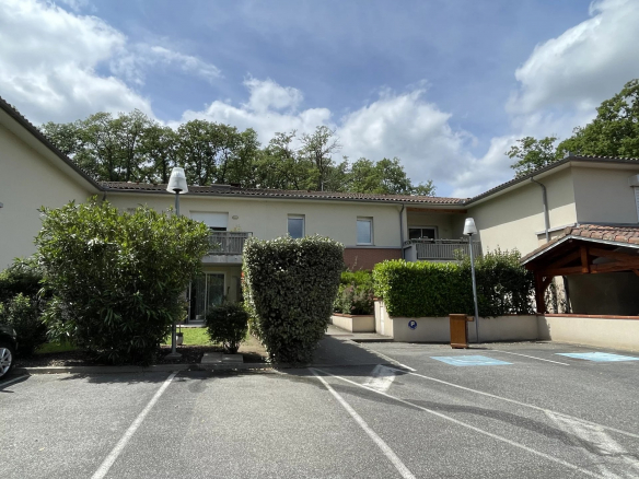 LA SALVETAT-SAINT-GILLES - APPARTEMENT T2