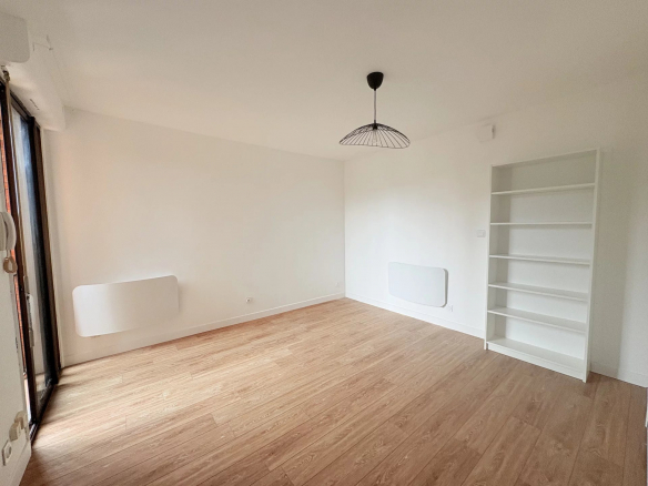 PLAISANCE DU TOUCH -STUDIO