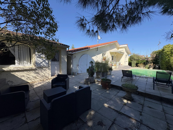 PLAISANCE DU TOUCH - MAISON T4/5 + STUDIO