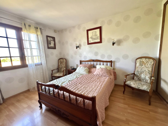 LA SALVETAT SAINT-GILLES - MAISON T6/7
