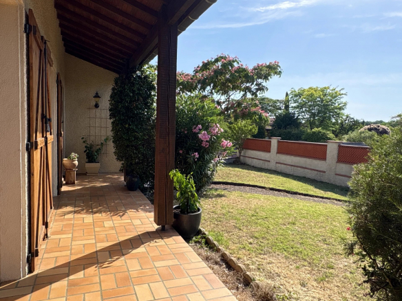 LA SALVETAT SAINT-GILLES - MAISON T6/7
