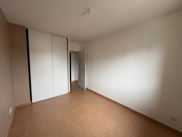 LA SALVETAT SAINT GILLES - MAISON T4