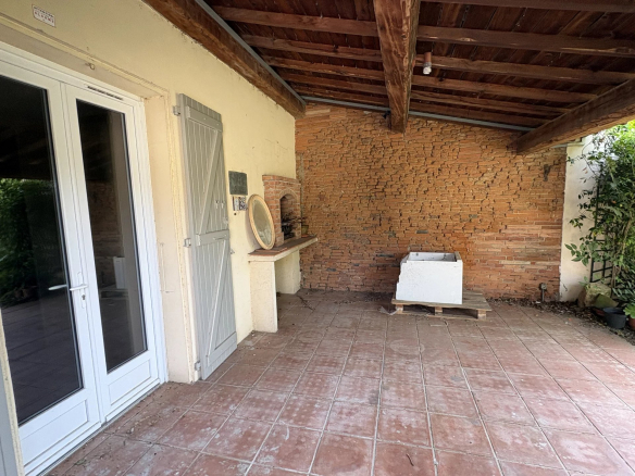 CUGNAUX - TOULOUSAINE T8