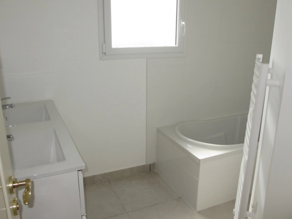 LOCATION LEGUEVIN Maison T5 120 m2