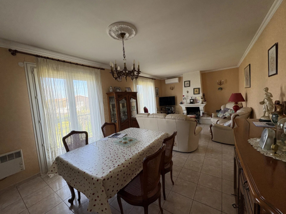 LA SALVETAT SAINT GILLES - MAISON T6