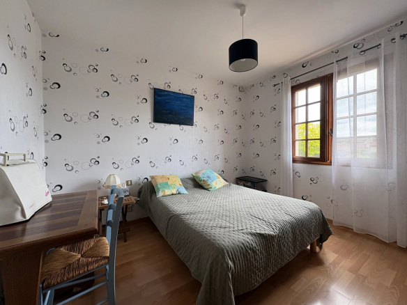 LA SALVETAT SAINT-GILLES - MAISON T6/7