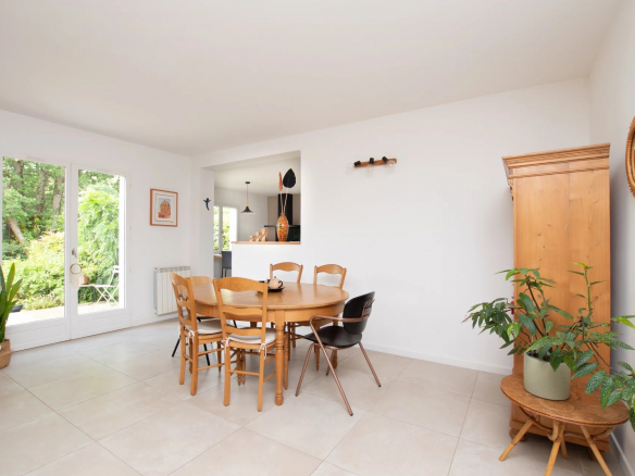 PLAISANCE-DU-TOUCH - MAISON T6/7